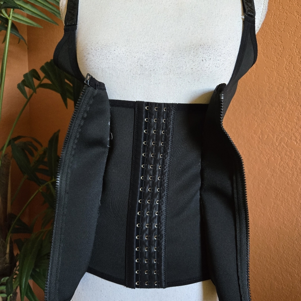 3/$25 Waist Trainer Black XL - Picture 4 of 9